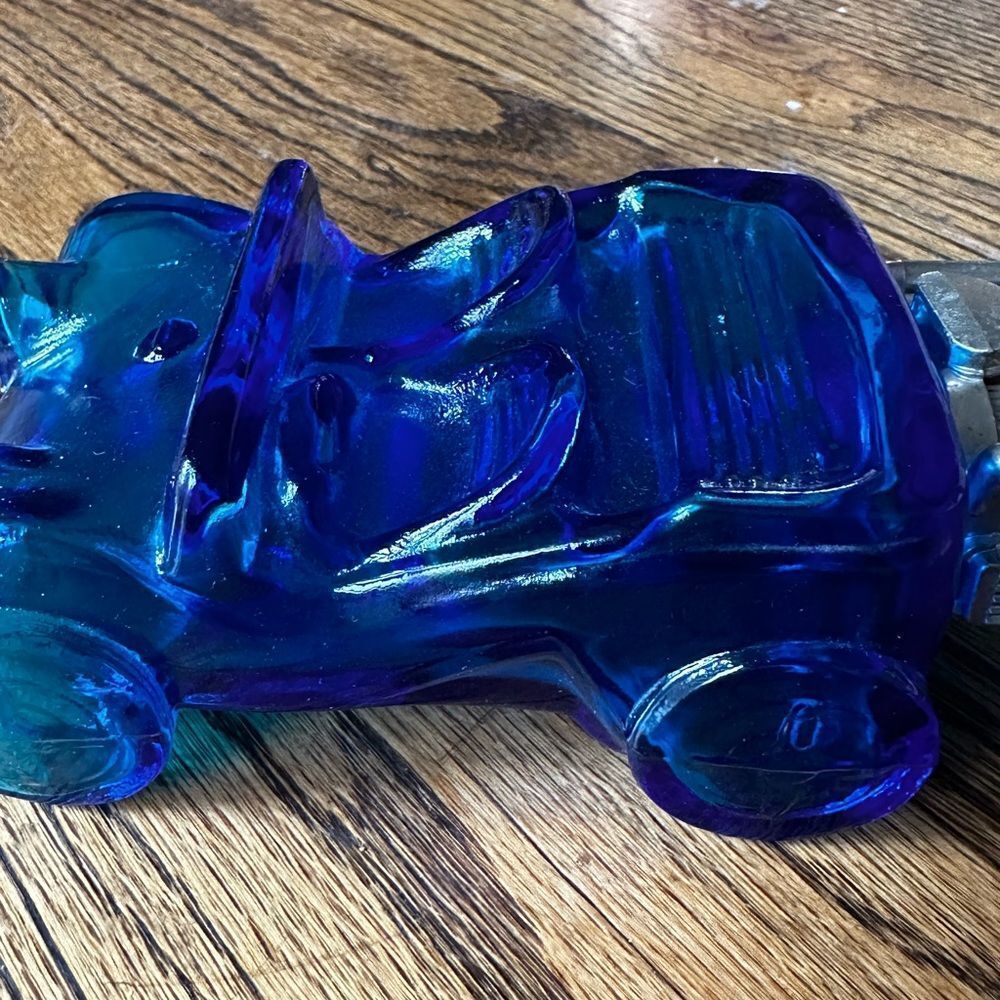 Vintage Avon convertible striking blue glass cologne bottle - Picture 3 of 5